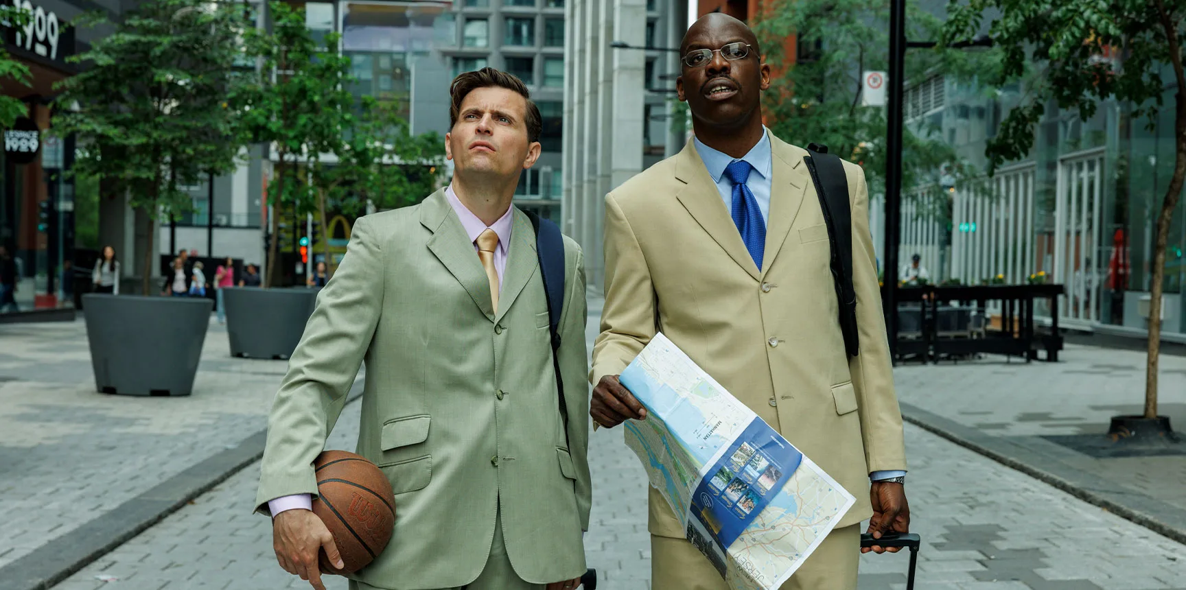 Nuo nulio iki „Amerikietiškos svajonės“: viltinga komedija, kviečianti svajoti