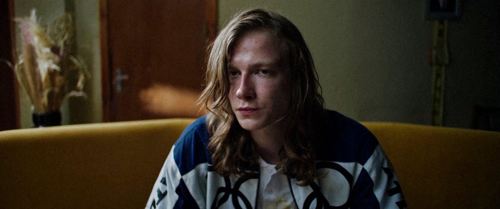 Grupės „Abudu“ vokalistas Domantas Starkauskas apie jaunystę ir vaidmenį filme „Betono vaikai“: „Reikėjo atstovėti tai, ką mėgsti daryti“