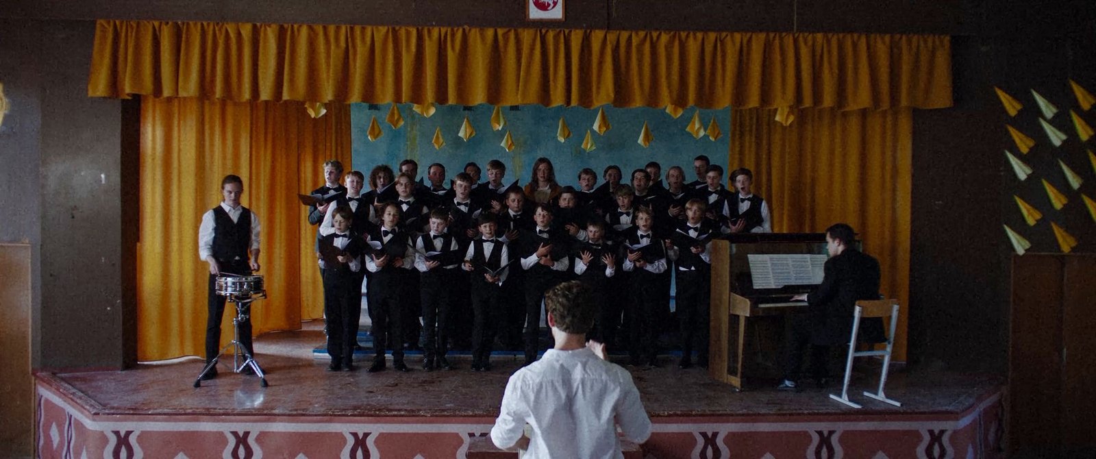 Kadras iš S. Baradinsko filmo Betono vaikai5