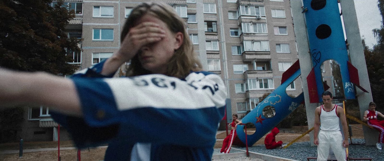 Kadras iš S. Baradinsko filmo Betono vaikai6